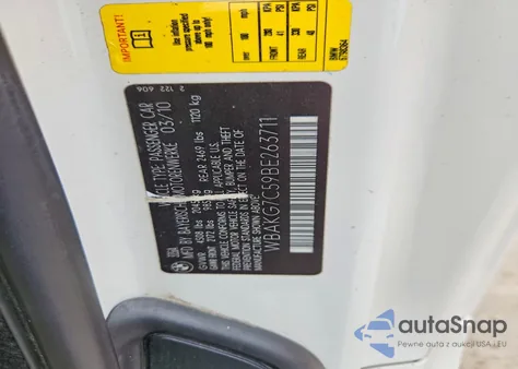 2011 BMW 335 I z USA, uszkodzony, nr VIN WBAKG7C59BE263711